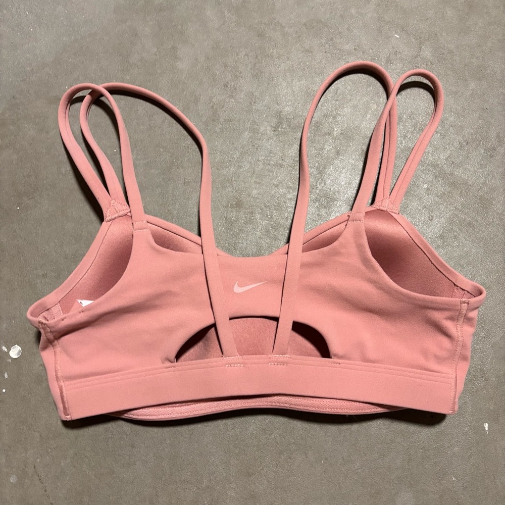 Nike Women's Pink Sports Bra Workout Gym